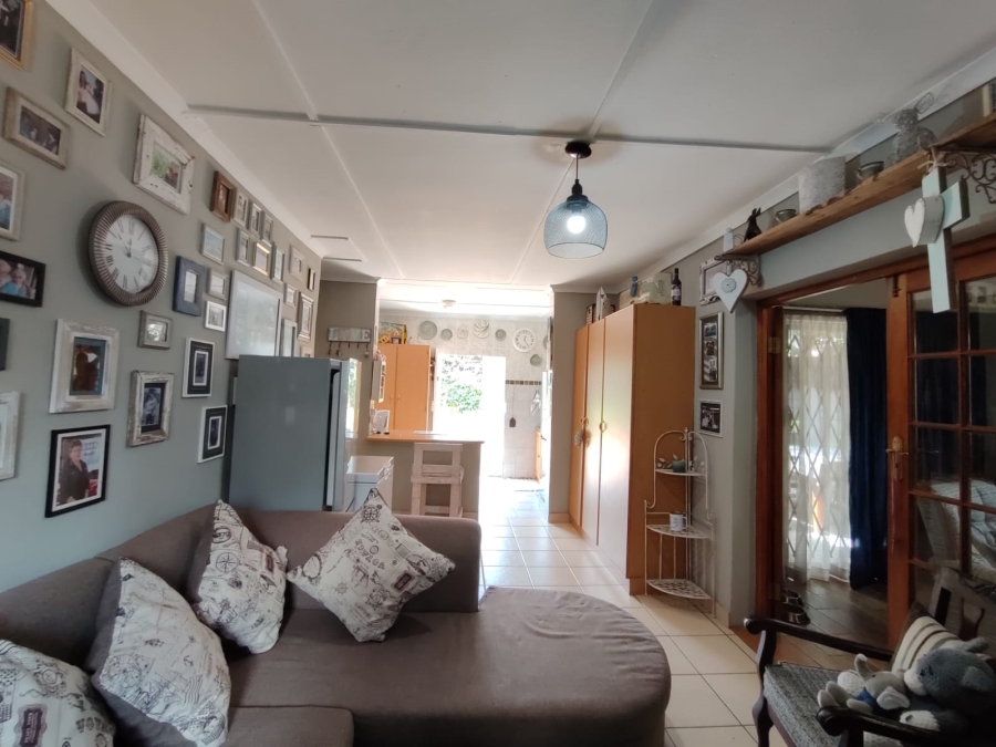 5 Bedroom Property for Sale in Stilfontein Ext 4 North West